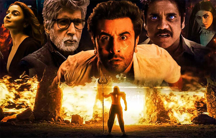 ৪১০ কোটি রুপি বাজেটের এই ছবিতে অসাধারণ অভিনয় দক্ষতার মাধ্যমে দর্শক মহলের মন জিতেছেন রণবীর কাপুর, আলিয়া ভাট, অমিতাভ বচ্চন, শাহরুখ খান, নাগার্জুন এবং মৌনি রায়। বক্স অফিসে ভালোই সাড়া ফেলেছে অয়ন মুখোপাধ্যায় পরিচালিত ‘ব্রহ্মাস্ত্র’। ছবি: সংগৃহীত