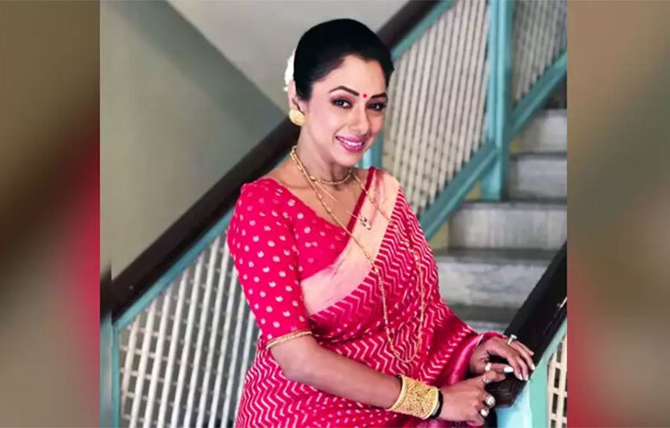 সম্প্রতি এক সাক্ষাৎকারে অভিনেত্রী তার জীবনের উত্থান-পতন নিয়ে আলোচনা করেন। রূপালির বাবা বলিউড সিনেমাজগতের জনপ্রিয় পরিচলকের মধ্যে অন্যতম ছিলেন। ‘কোরা কাগজ’, ‘তপস্যা’, ‘তৃষ্ণা’-এর মতো একের পর এক হিট ছবি দর্শকদের উপহার দিয়েছিলেন পরিচালক অনিল গঙ্গোপাধ্যায়। ছবি: সংগৃহীত