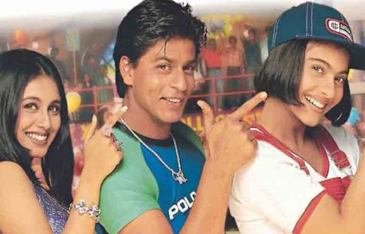 কারণের শিকড় অবশ্য লুকিয়ে ছিল আরও গভীরে। ইন্ডাস্ট্রিতে গুঞ্জন, কাজল নাকি চাননি ‘কুছ কুছ হোতা হ্যায়’ ছবিতে রানি সুযোগ পান। কিন্তু আদিত্য চোপড়ার কথায় রানিকে নিয়েছিলেন কর্ণ জোহর।