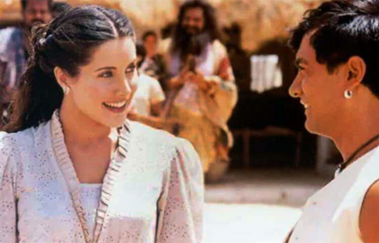 ইংল্যান্ডে বাড়ি রেচেলের। ২৪ বছর বয়স থেকেই অভিনয় জীবন শুরু। ছবি: সংগৃহীত