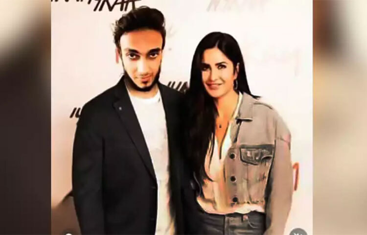 তবে মনভিন্দরের আইনজীবী জানিয়েছেন, মনভিন্দরকে মিথ্যা অভিযোগে ফাঁসানো হয়েছে। এক তরফের বক্তব্য শুনে নাকি তাকে গ্রেফতার করা হয়েছে। ক্যাটরিনা ও তার বোনের ইনস্টাগ্রাম অ্যাকাউন্টে যত মেসেজ ছিল, সব মুছে ফেলা হয়েছে বলেও দাবি করেছেন সেই আইনজীবী। ছবি: সংগৃহীত