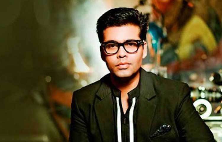 করণ জোহর: প্রযোজক এবং পরিচালক হিসাবে কর্ণ জোহর কতটা জনপ্রিয়, তা সকলেরই জানা। তার প্রযোজনা সংস্থার নাম ধর্মা প্রোডাকশন। বর্তমানে দেশের অন্যতম জনপ্রিয় পরিচালক এবং প্রযোজক তিনি। ‘দোস্তানা’, ‘কল হো না হো’, ‘কুছ কুছ হোতা হ্যায়’, ‘কভি খুশি কভি গম’, ‘কভি অলবিদা না কহেনা’, ‘অগ্নিপথ’সহ আরও অসংখ্য ফিল্মের প্রযোজনা করেছেন তিনি। তার সম্পত্তির পরিমাণ এক হাজার ৪২১ কোটি টাকা।