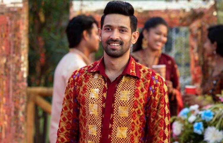 দীপাবলি উপলক্ষ্যে নতুন বাড়ি কিনেছিলেন বিক্রান্ত মেসি। স্ত্রীয়ের সঙ্গে নতুন বাড়িতেই থাকছেন তিনি। ছবি: সংগৃহীত