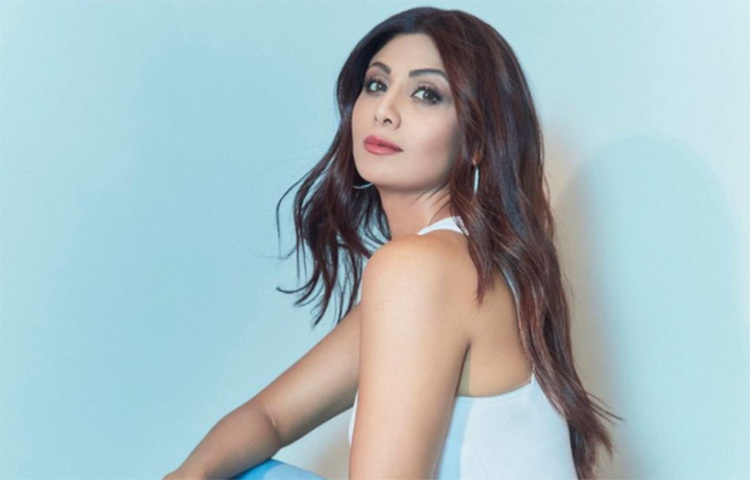 স্বামীর পর্নো কাণ্ডের আগেও ভিন্ন ভিন্ন কারণে বিতর্কে জড়িয়েছেন শিল্পা। ছবি: সংগৃহীত