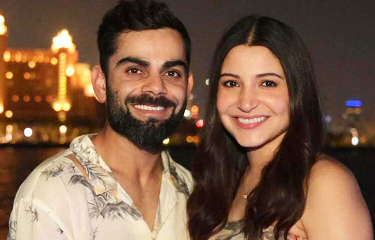 আনুশকা শর্মা-বিরাট কোহলি: একজন প্রথম সারির অভিনেত্রী, অন্যজন ভারতীয় ক্রিকেট দলের অধিনায়ক, সম্পর্ক এবং দাম্পত্য, চোখের আড়ালেই কেটেছে অনেকটা সময়। তার মধ্যেও একে অপরের সবচেয়ে বড় অনুরাগী তারা। ছবি: সংগৃহীত