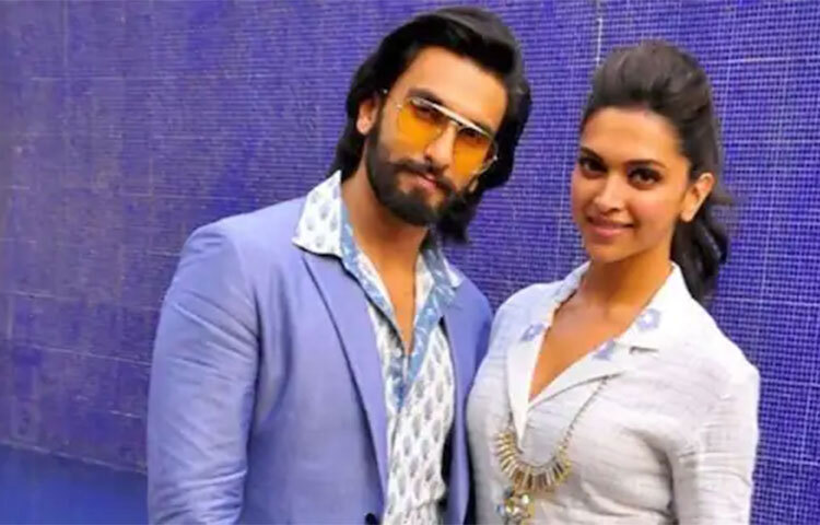 দীপিকা পাড়ুকোন-রণবীর সিং: প্রথমবার চোখাচোখি হয়েছিল কবে, ঘড়ি ধরে আজও তা বলে দিতে পারেন রণবীর। মানসিক অবসাদ কাটিয়ে উঠতে রণবীরের কাছ থেকে কতটা সাহায্য পেয়েছিলেন, তা নিয়ে অকপট দীপিকাও। আর বাস্তব জীবনের সেই রসায়নই বার বার পর্দায় ফুটিয়ে উঠেছে। ছবি: সংগৃহীত