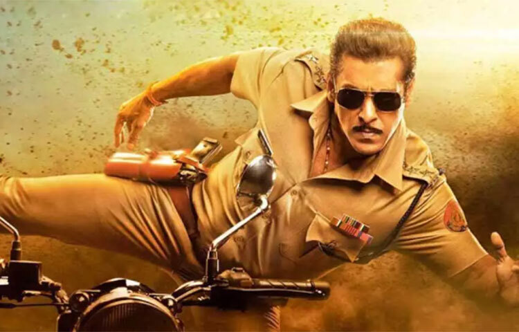 ২০১৯ সালে সলমন খান ও সোনাক্ষী সিংহ অভিনীত ‘দবাং ৩’ ছবিটি বক্স অফিসে বিপুল সাড়া ফেলে। এই ছবিতে খলনায়কের চরিত্রে অভিনয় করতে দেখা গিয়েছিল কিচ্চা সুদীপকে। ভাইজান তার অভিনয় দক্ষতায় মুগ্ধ হয়ে সুদীপকে ১.৫৪ কোটি টাকা মূল্যের বিএমডবিøউ গাড়ি উপহার দিয়েছিলেন। ছবি: সংগৃহীত