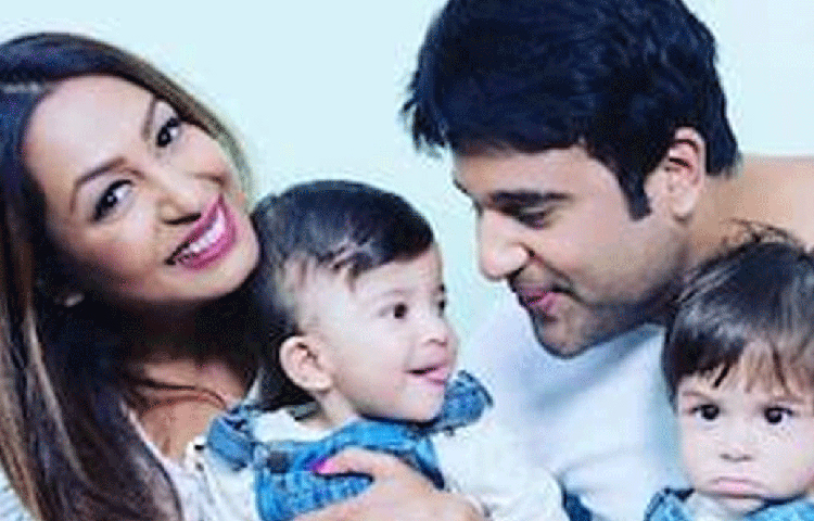 সৌরভ রাজ এবং রিদ্ধিমা: সাত বছর বিবাহিত জীবন কাটানোর পর অভিনেতা সৌরভ এবং তার স্ত্রী রিদ্ধিমা যমজ সন্তানের জন্ম দেন। একটি মেয়ে একটি ছেলে। এখনও তাদের নামকরণ হয়নি।