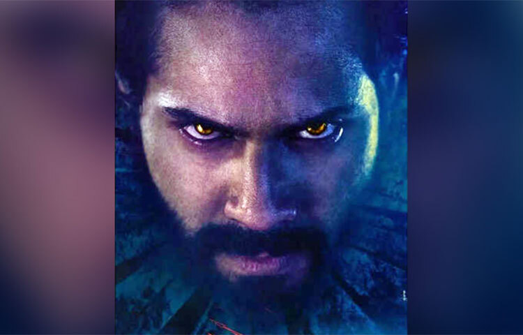 বরুণের কথায়, ‘লাস ভেগাসে আমরা শুটিং করছিলাম। মিরাজ হোটেলের একটি স্যুইটে আমার থাকার বন্দোবস্ত করা হয়েছিল। সেটিকে সিনাত্রা স্যুইটও বলা হয়। কারণ ফ্র্যাঙ্ক সিনাত্রা সে শহরে গান গাইতে এলে সেটিতেই থাকতেন। ওই স্যুইটটা সত্যিই ভুতুড়ে। কারণ রাত হলেই হঠাৎ স্যুইটের দরজা খুলে যেত। আর গান গাওয়ার আওয়াজ আসত।’ ছবি: সংগৃহীত