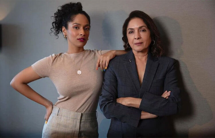 সিঙ্গেল মাদার হিসেবে অনুপ্রেরণা তিনি। নীনা গুপ্তার সঙ্গে মাসাবা। ছবি: সংগৃহীত