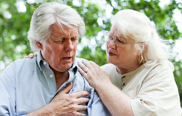 কম বয়সে কেনো স্ট্রোকের ঝুঁকি বাড়ছে, তা নিয়ে খুব বেশি গবেষণা করা হয়নি। ৬০ বছরের নিচে লোকেদের মধ্যে স্ট্রোকের ঝুঁকি কেন বাড়ছে, তা নিয়েই গবেষণা করা হয়েছে। ছবি: সংগৃহীত