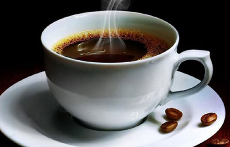 এই গবেষণা চালানোর জন্য একটি বিশেষ সমীক্ষা করা হয়। যেখানে গড় বয়স ৩২ এরকম কয়েকজন পুরুষকে বেছে নেয়া হয়েছিল। এরা প্রত্যেকেই সাত দিনের ব্যবধানে দিনে চারবার করে একটি এক্সারসাইজ টেস্ট দিয়েছিলেন। এক্সারসাইজ করার আগে এরা প্রত্যেকেই ক্যাফেইন গ্রহণ করেন। সকাল আটটা থেকে বিকেল পাঁচটার মধ্যে এই ক্যাফেইন দেয়া হয়েছিল। ছবি: সংগৃহীত