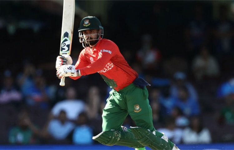 শুরুতে টস জিতে ব্যাটিংয়ে নামে বাংলাদেশ। ছবি: সংগৃহীত