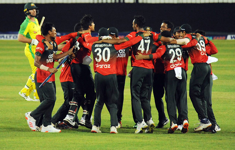 সিরিজের প্রথম টি-টোয়েন্টি জিতেই এই ফরমেটে প্রথমবার অস্ট্রেলিয়াকে হারানোর স্বাদ পেয়েছিল টাইগাররা। সেই ইতিহাসের পাতায় নতুন রেকর্ড যোগ হয় টানা দ্বিতীয় জয়ে। ছবি: সংগৃহীত