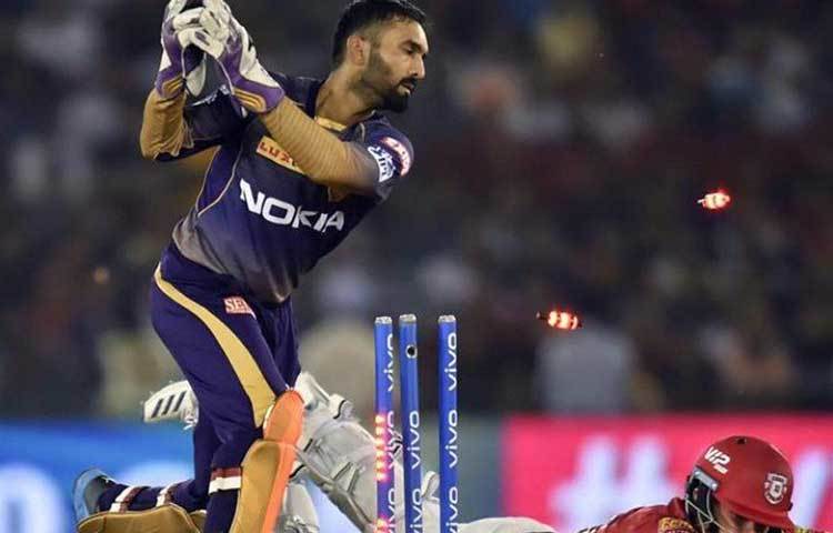 কেকেআরের পরের ম্যাচও পঞ্জাবের বিরুদ্ধে। মোহালিতে রবিবার, ২৬ এপ্রিল বিকেল চারটায় ফের মুখোমুখি শাহরুখ-প্রীতির দল।