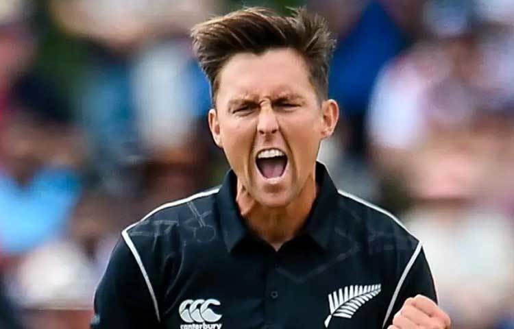 ট্রেন্ট বোল্ট:— বিশ্বকাপের সেমিফাইনালে বোল্টের একটা স্পেল শেষ করে দিয়েছিল ভারতের বিশ্বজয়ের স্বপ্ন। ৮৯টি ওয়ানডে থেকে ১৬৪টি উইকেট তার ঝুলিতে।