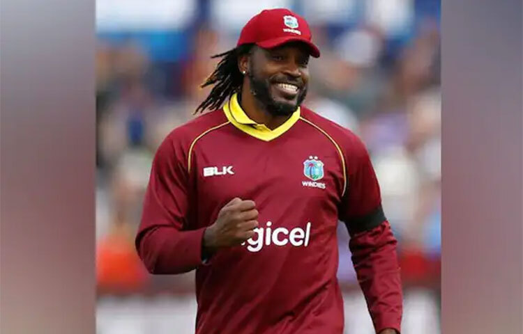 ২০০৭ সালে ইংল্যান্ডের বিরুদ্ধে ১৬ বলে ৫৮ রানের ইনিংস খেলেন যুবরাজ সিংহ। ৭টি ছক্কা হাঁকান সেই ম্যাচে। তার মধ্যে ছিল স্টুয়ার্ট ব্রডকে হাঁকানো ৬ বলে ছয় ছক্কা। ছবি: সংগৃহীত