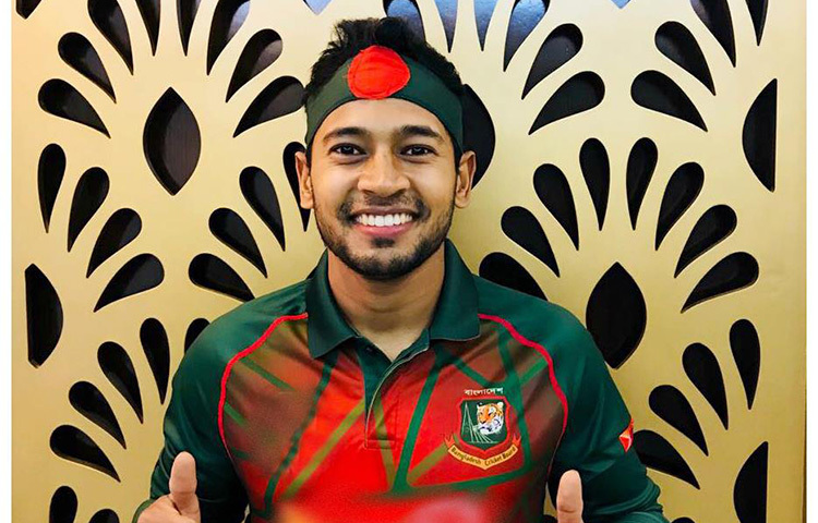 মোহাম্মদ মুশফিকুর রহীম। উইকেটরক্ষক ব্যাটসম্যান। বাংলাদেশ দলের মূল ব্যাটিং ভরসা। তিন ফরম্যটে তিনি জাতীয় দলের অধিনায়ক ছিলেন। ছবি: সংগৃহীত