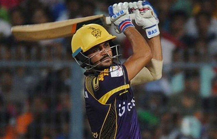 চারে মণীশ পান্ডে। নাইটদের জার্সিতে মিডল অর্ডারে ভরসা জুগিয়েছেন তিনি। ৩১.৭৫ গড়ে তিনি কেকেআরের হয়ে করেছেন ১২৭০ রান। স্ট্রাইক রেট ১২৫.১২। চার মৌসুম ধরে তিনি ধারাবাহিকতা দেখিয়েছেন। ২০১৪ সালের আইপিএল ফাইনালে ম্যাচ-জেতানো ইনিংস খেলেছিলেন কর্নাটকি।