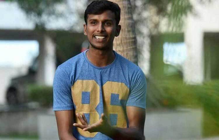 প্রথম শ্রেণির ক্রিকেটে নটরাজনের অভিষেক ২০১৫ সালে, বাংলার বিরুদ্ধে, কলকাতায়। এখনও অবধি প্রথম শ্রেণির ক্রিকেটে ১৬টি ম্যাচে তার মোট উইকেট সংগ্রহ ৪৮টি। রান করেছেন ২৮।