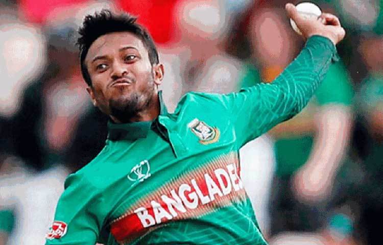 শাকিব অল হাসান: ভারতীয় বুকির তাকে দেওয়া প্রস্তাবের কথা কর্তৃপক্ষকে না জানানোয়, আন্তর্জাতিক ক্রিকেট কাউন্সিল দু’বছরের জন্য নির্বাসিত করেছে। তবে সব কিছু ঠিকঠাক চললে এক বছরের মধ্যেই নির্বাসন উঠে যেতে পারে বিশ্বের অন্যতম সেরা এই অলরাউন্ডারের। তা সত্ত্বেও শাকিবকে বিশ্বের সেরা একাদশের তালিকা থেকে বাদ দেয়া যায় না। চলতি বছরে মোট ১১টা ওয়ানডে ম্যাচে তার রান ৭৪৮ এবং উইকেট নিয়েছেন ১৩টি। বিশ্বকাপে প্রায় একার হাতে টেনেছেন বাংলাদেশ দলকে।