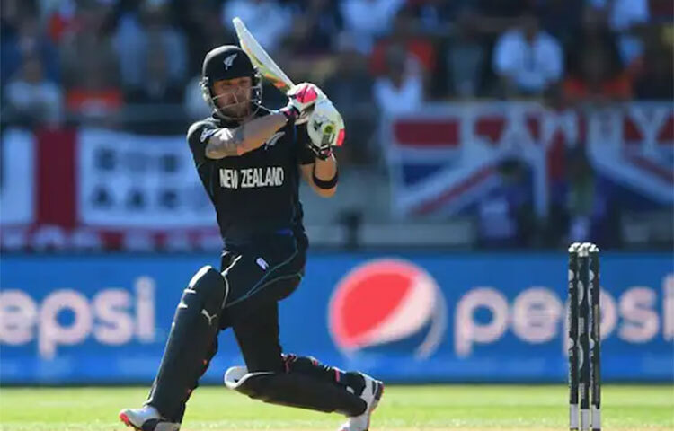 ব্রেন্ডন ম্যাকালাম ২০১২ সালে বাংলাদেশের বিরুদ্ধে ৫৮ বলে ১২৩ রানের ইনিংস খেলেছিলেন। ৭টি ছক্কা হাঁকিয়েছিলেন সেই ম্যাচে। ছবি: সংগৃহীত