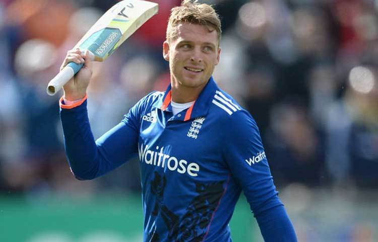 জস বাটলার: দ্বিতীয় ব্রিটিশ ক্রিকেটার হিসাবে দলে রয়েছেন ডানহাতি বাটলার। লোয়ার অর্ডারে বিধ্বংসী ব্যাটিং করার ক্ষমতা রয়েছে তার। ১৪২ ম্যাচে প্রায় চার হাজার রান করেছেন তিনি।