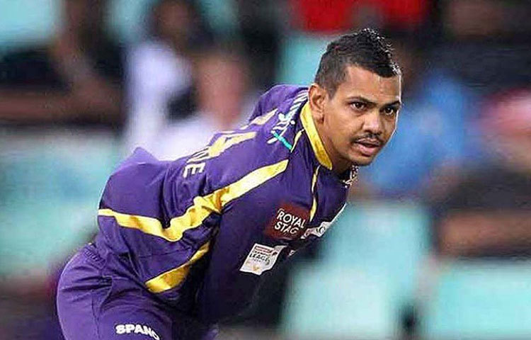 সাতে আরও এক ক্যারিবিয়ান অলরাউন্ডার। প্রয়োজনে যিনি ওপেনার হিসেবে নেমেও বড় শট নিতে পারবেন। অবশ্য, সুনীল নারিনের পরিচিত ‘রহস্যময় স্পিনার’ হিসেবে। অফস্পিনারের বল বোঝা রীতিমতো কঠিন ব্যাটসম্যানদের পক্ষে। বেগুনি জার্সিতে ১২২ উইকেট নেয়া নারিন হলেন কলকাতার তুরুপের তাস। কারণ, তার ইকনমি রেট মাত্র ৬.৬৭।