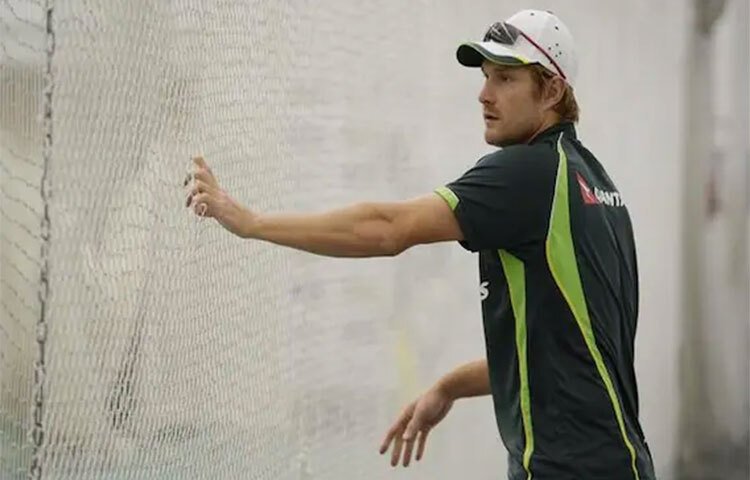 শেন ওয়াটসন ২০১২ সালে ভারতের বিরুদ্ধে ৪২ বলে ৭২ রানের ইনিংস খেলেন। ৭টি ছক্কা হাঁকান নিজের ইনিংসে। ছবি: সংগৃহীত