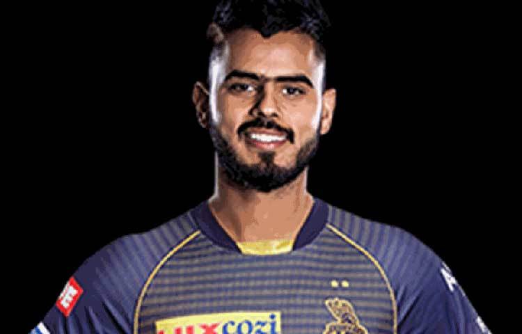 নীতীশ রানা: প্রথম শ্রেণির ক্রিকেটে রানমেশিন বলে পরিচিত নীতীশ রানা। ২০১৮ সালে তাকে প্রথম দলে নেয় নাইট। দিল্লির এই অলরাউন্ডারকে কলকাতা নাইট রাইডার্স রেখে দিয়েছে ৩ কোটি ৪০ লাখ টাকার বিনিময়ে। ব্যাটিংয়ের পাশাপাশি তিনি পার্টটাইম স্পিনারও।