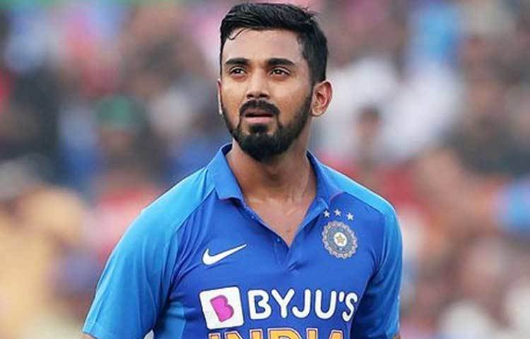 লোকেশ রাহুল: স্বপ্নের ছন্দে রয়েছেন লোকেশ রাহুল। কিপিং করছেন দক্ষতার সঙ্গে। দিচ্ছেন ভরসা। আবার দলের প্রয়োজনে ব্যাট করতে নেমে নিজের সেরাটা দিচ্ছেন। ঘরের মাঠে অস্ট্রেলিয়ার বিরুদ্ধেও রাহুলের ব্যাট কথা বলেছিল। রিচার্ড হ্যাডলির দেশেও রাহুল দারুণ পারফরম্যান্স করেন। ধারাবাহিকতা চাওয়া হচ্ছে তার কাছে।