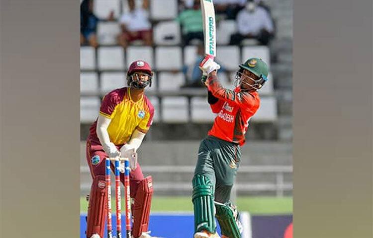 বাংলাদেশের মোসাদ্দেক হোসেন মূলত ফিনিশার হিসেবে দায়িত্ব সামলাচ্ছেন। এশিয়া কাপেও ভালো পারফর্ম করেছিলেন তিনি। ছবি: সংগৃহীত