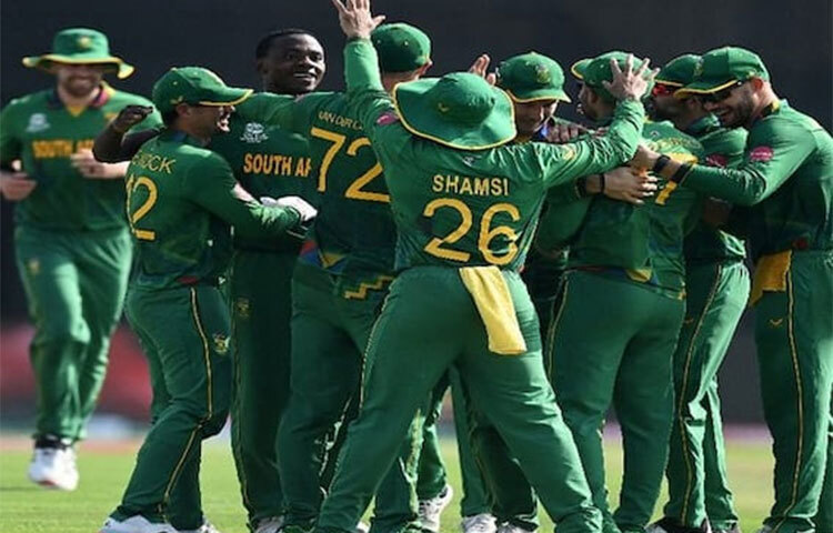 গুজরাট টাইটান্সের জার্সিতে আইপিএলে দাপটের সঙ্গে খেলেছেন ডেভিড মিলার। আসন্ন টি-টোয়েন্টি বিশ্বকাপেও তার দিকে নজর থাকবে। ছবি: সংগৃহীত