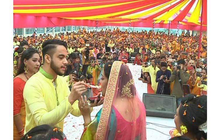 এস এম আবু তৈয়বের একমাত্র কন্যা প্রীতির বিয়ে হচ্ছে ঢাকার বারিধারার আসলাম মোল্লা ও রুবিনা মোল্লার পুত্র শফিউল ইসলাম মোল্লার (নিলয়) সঙ্গে।