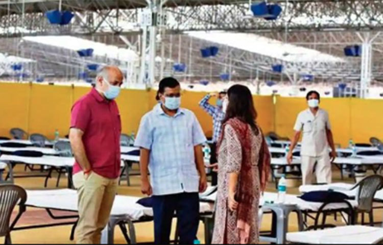 আনলকের পরেও দিল্লিতে ক্রমেই বাড়ছে করোনাভাইরাসের সংখ্যা। সেদিকে নজর রেখেই রাধাস্বামী আধ্মাত্বিক কেন্দ্রকে বিশাল করোনা কোয়ারেন্টাইন সেন্টারে বদলে ফেলা হয়েছে। তদারকি করেছেন খোদ দিল্লির মুখ্যমন্ত্রী অরবিন্দ কেজরিওয়াল। বিশ্বের বৃহত্তম কোয়ারেন্টাইন সেন্টারের বিদ্যুতের ব্যবস্থা শুনলেও অবাক হবেন।