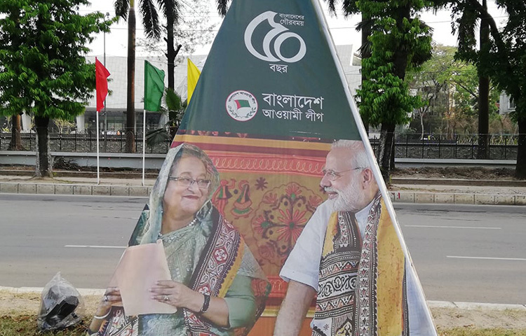 ভারতের প্রধানমন্ত্রী নরেন্দ্র মোদির বাংলাদেশে আগমন উপলক্ষে রাজধানীতে সাজ সাজ রব। ছবি: মাহবুব আলম