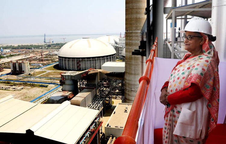 প্রধানমন্ত্রী শেখ হাসিনা আজ বাংলাদেশ-চীন পাওয়ার কোম্পানি (প্রাইভেট) লিমিটেড কর্তৃক নির্মিত ‘পায়রা ১৩২০ মেগাওয়াট কয়লাভিত্তিক বিদ্যুৎকেন্দ্র’ এর উদ্বোধন করেন। ছবি: সালাহ উদ্দিন জসিম