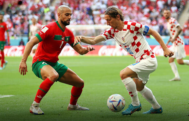 কাতার বিশ্বকাপের শুরুটা ভালো হলো না গতবারের রানার্সআপ ক্রোয়েশিয়ার। বুধবার দোহার আল বাইত স্টেডিয়ামে ক্রোয়েশিয়া গোলশূন্য রুখে দিয়েছে আফ্রিকার দেশ মরক্কো। ছবি: সংগৃহীত