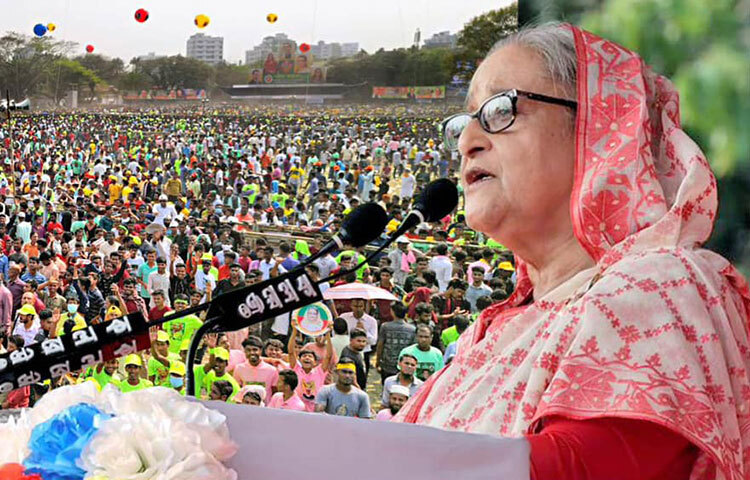 বাংলাদেশ আওয়ামী লীগ সভাপতি প্রধানমন্ত্রী শেখ হাসিনা আজ বিকেলে ময়মনসিংহের ঐতিহাসিক সার্কিট হাউস মাঠে আওয়ামী লীগ আয়োজিত বিভাগীয় জনসভায় বক্তব্য রাখেন। ছবি: ইয়াসিন কবির জয়