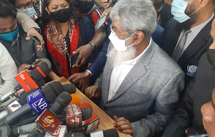 প্রধান নির্বাচন কমিশনার ও অন্যান্য নির্বাচন কমিশনার নিয়োগের জন্য গঠিত সার্চ কমিটিতে মোট ৩০৯ জনের নামের তালিকা জমা পড়েছে। আজ বিশিষ্ট নাগরিক ও সাংবাদিকদের সঙ্গে সার্চ কমিটির বৈঠক শেষে মন্ত্রিপরিষদ সচিব খন্দকার আনোয়ারুল ইসলাম এ তথ্য জানান। ছবি: জাগো নিউজ