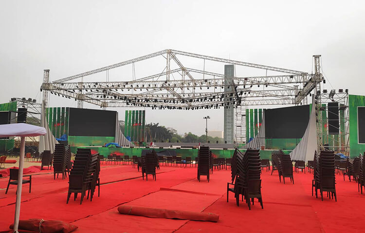 স্বাধীনতার সুবর্ণজয়ন্তী উদযাপনের অংশ হিসেবে আজ থেকে পাঁচদিনব্যাপী ‘জয় বাংলার জয়োৎসব’ কর্মসূচি শুরু হচ্ছে। একই সময়ে জাতীয় গণহত্যা দিবস এবং স্বাধীনতা ও জাতীয় দিবসও পালন করা হবে। ছবি: মাহবুব আলম