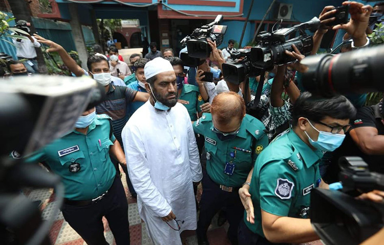 মাহবুব আলম, গোয়েন্দা পুলিশের একাধিক টিমের যৌথ অভিযানে মামুনুলকে গ্রেফতার করা হয়। ছবি: বিপ্লব দিক্ষিৎ
