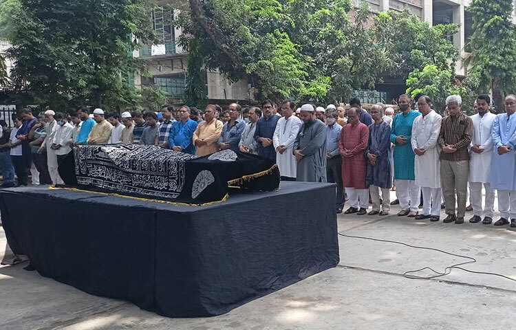 পদ্মা সেতুর কারণে অর্থনৈতিকভাবে উপকার হলেও সুন্দরবনের ক্ষতি হয়েছে বলে মন্তব্য করেছেন পরিবেশ, বন ও জলবায়ু পরিবর্তন মন্ত্রণালয়ের উপমন্ত্রী হাবিবুন নাহার। সেতুর কারণে অবাধে পর্যটকদের সুন্দরবন যাওয়া ঠেকাতে কিছু বিধি নিষেধ প্রয়োজন আছে বলে জানান এই উপমন্ত্রী। আজ সকালে বন অধিদপ্তরের মিলনায়তনে বিশ্ব বাঘ দিবস ২০২২ উপলক্ষে আয়োজিত অনুষ্ঠানে তিনি এসব কথা বলেন। ছবি: জাগো নিউজ