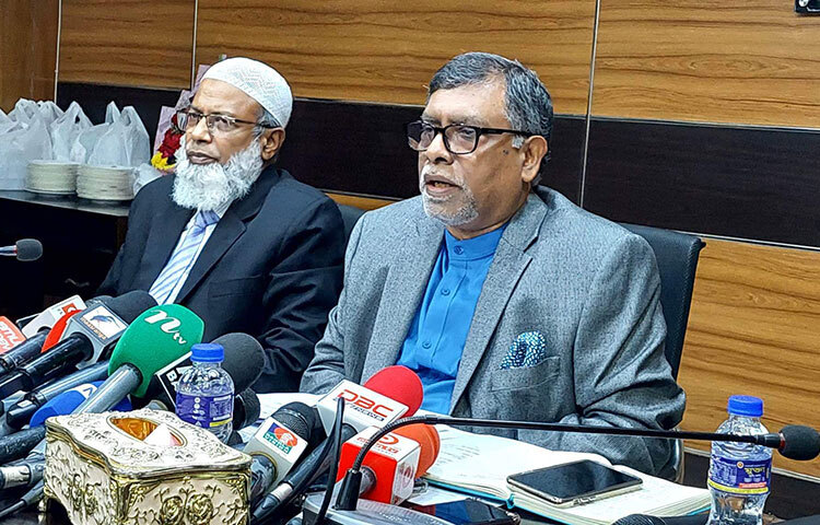 চলতি বছর নিপাহ ভাইরাসে আটজন আক্রান্ত হয়েছেন জানিয়ে স্বাস্থ্য ও পরিবার কল্যাণমন্ত্রী জাহিদ মালেক বলেছেন, এরমধ্যে মৃত্যু হয়েছে পাঁচজনের। আজ দুপুরে সচিবালয়ে স্বাস্থ্য মন্ত্রণালয়ের সভাকক্ষে নিপাহ ভাইরাসের প্রাদুর্ভাব নিয়ে ব্রিফিংয়ে মন্ত্রী এ তথ্য জানান। ছবি: জাগো নিউজ