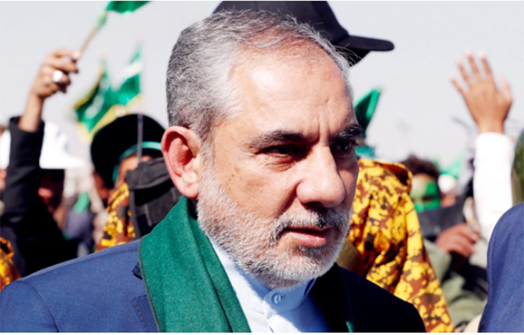 ইয়েমেনে নিযুক্ত ইরানের শীর্ষ কূটনীতিক হাসান ইরলু করোনাভাইরাসে আক্রান্ত হয়ে মারা গেছেন। জানা গছে, ইয়েমেনে থাকা অবস্থায় তিনি করোনায় আক্রান্ত হয়েছিলেন। ইরানের কর্মকর্তারা জানিয়েছেন, চিকিৎসার জন্য তেহরানে নিয়ে আসার কয়েকদিন পরই তার মৃত্যু হলো। ছবি: সংগৃহীত