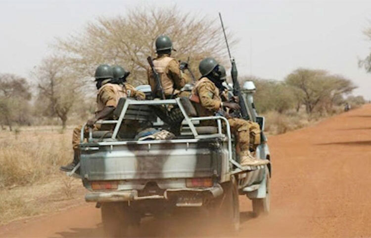 বুরকিনা ফাসোর পূর্বাঞ্চলে সশস্ত্র হামলায় ৫০ জন নিহত হওয়ার খবর পাওয়া গেছে। দেশটির আঞ্চলিক গভর্নর এ তথ্য জানিয়েছেন। ছবি: সংগৃহীত