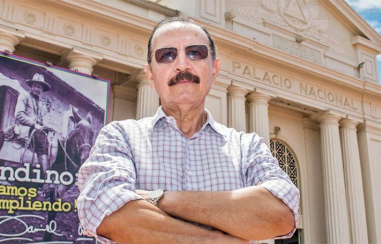 নিকারাগুয়ার একটি কারাগারে দেশটির সাবেক বিদ্রোহী নেদা হুগো টরেসের মৃত্যু হয়েছে। মৃত্যুকালে তার বয়স হয়েছিল ৭৩ বছর। রাষ্ট্রদোহের মামলায় আট মাস আগে তাকে সাজা দেওয়া হয়েছিল। ছবি: সংগৃহীত