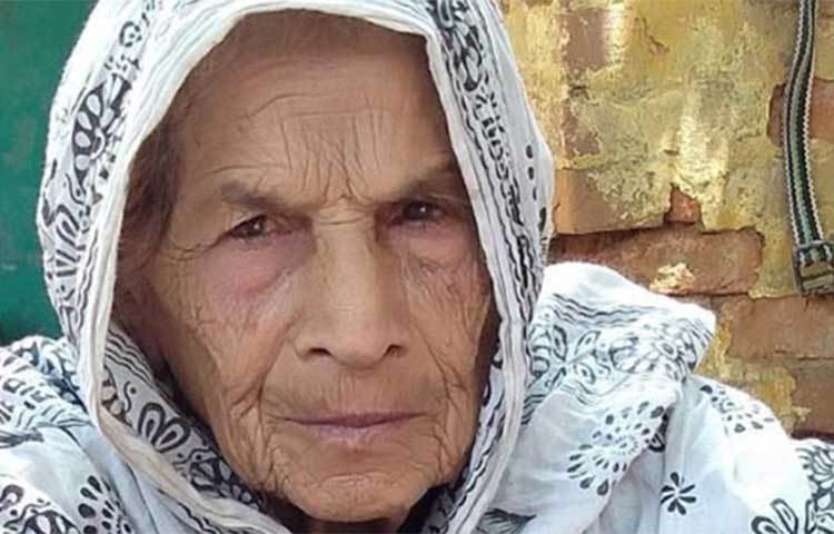 দিল্লিতে ৮৫ বছরের আকবরিকেও পুড়িয়ে মারল হিন্দুত্ববাদীরা।