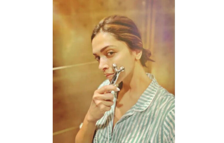 ওই শো-তে নিজেদের জীবন, সমস্যা ও অবসাদ নিয়ে খোলামেলা আলোচনা করেন দীপকা-রণবীর।