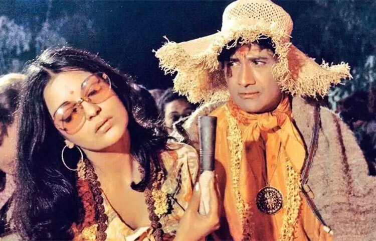 ‘রোম্যান্সিং উইথ লাইফ’ আত্মজীবনীতে দেব আনন্দ জিনাতের প্রতি তার দুর্বলতার কথা অকপটে স্বীকার করেছেন। কিন্তু অভিনেত্রীর এই বিষয়ে কোনো ধারণাই ছিল না। তিনি দেব আনন্দকে সহ-অভিনেতা হিসাবেই শ্রদ্ধা করতেন। জিনাত আমান ছাড়াও সুরাইয়া, কল্পনা কার্তিক, মোনা সিংহ প্রমুখ অভিনেত্রীর সঙ্গেও তার সম্পর্ক নিয়ে আলোচনা শোনা গিয়েছে। ছবি: সংগৃহীত